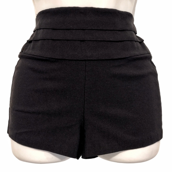 Charlotte Russe - Elegant Black Shorts - Picture 1 of 7